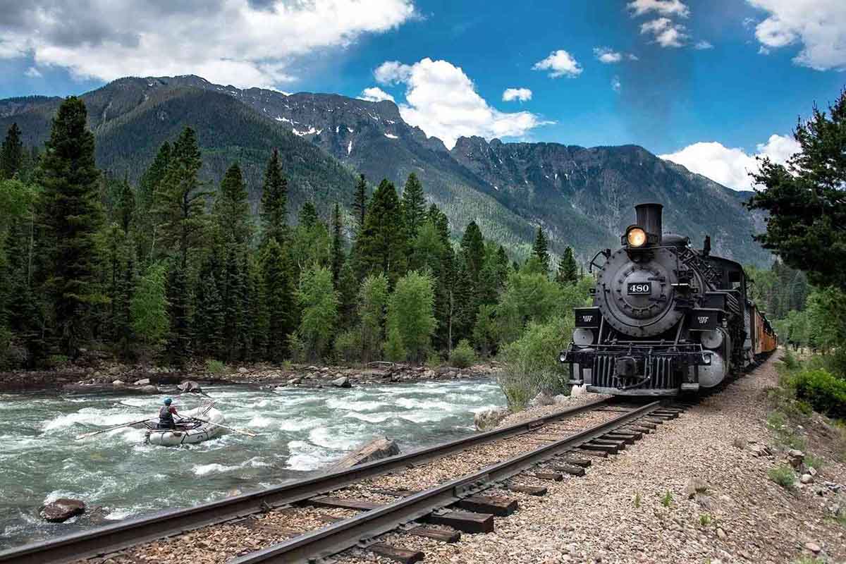 Discover Colorado by Train with These 5 Scenic Railways